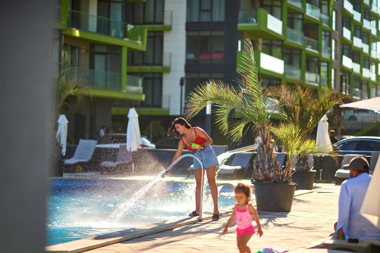 Rebeq Aparthotel Alezzi Beach Năvodari Zewnętrze zdjęcie